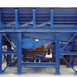 CMB Grizzly Feeder