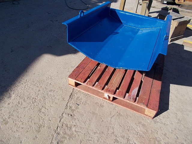 GEC 26 x 36 Vibrating Feeder
