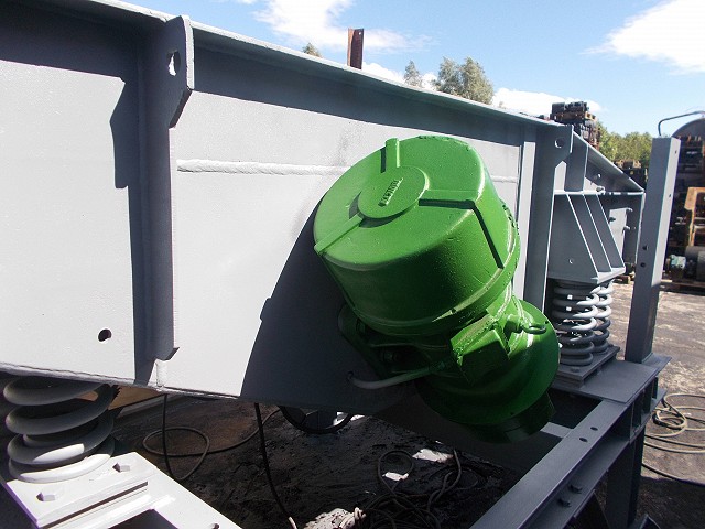 Goodwin Barsby 42 x 12 Feeder