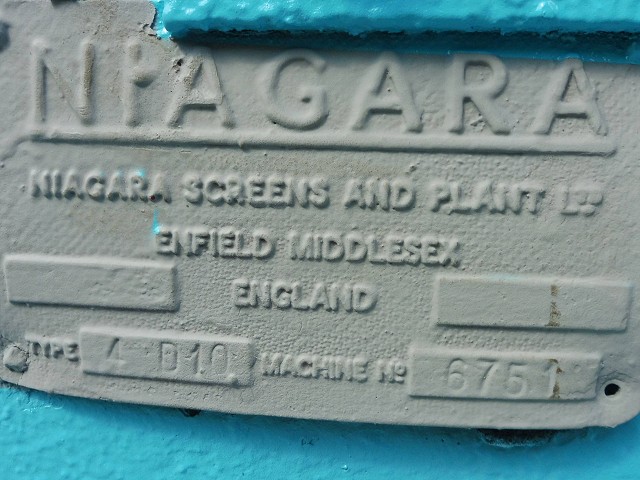 Niagara 14 x 5 3 Deck Screen
