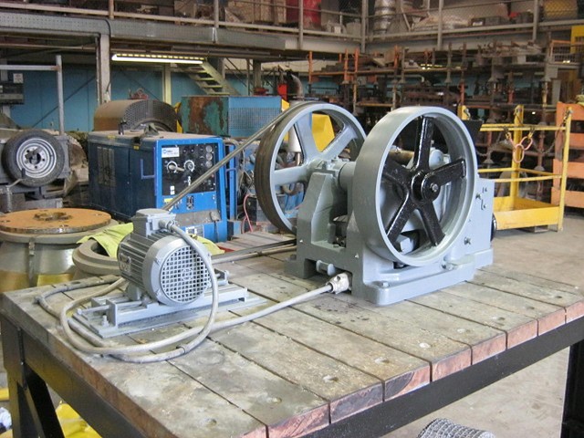 Sturtevant 2 x 6 Table Jaw Crusher